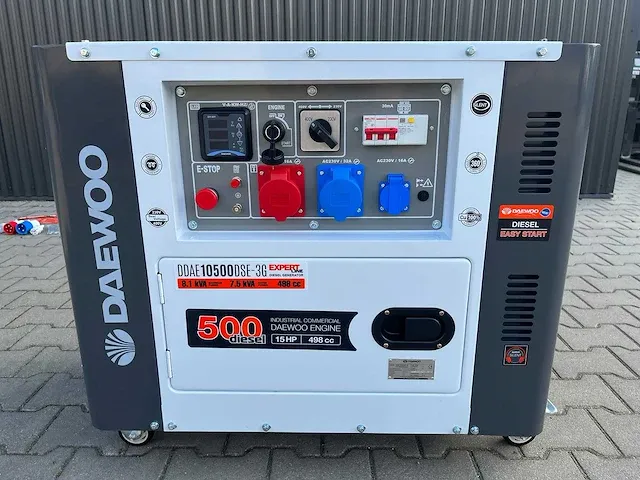 2023 daewoo generator/aggregaat 230/380v diesel - afbeelding 1 van  28