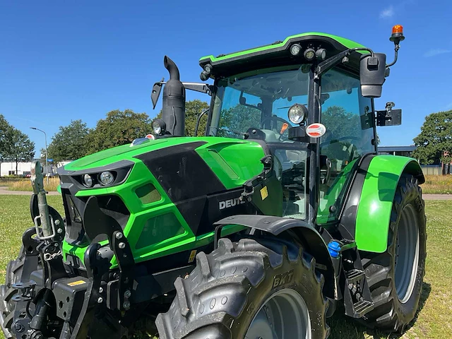 2023 deutz-fahr 6125 c ttv vierwielaangedreven landbouwtractor - afbeelding 2 van  49