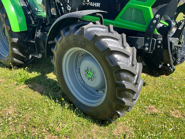 2023 deutz-fahr 6125 c ttv vierwielaangedreven landbouwtractor - afbeelding 20 van  49