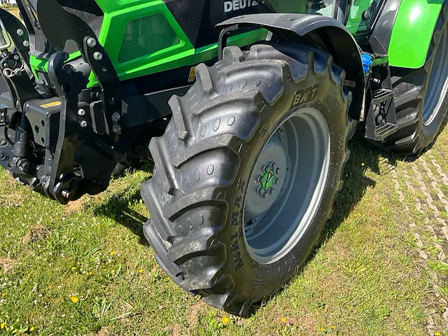 2023 deutz-fahr 6125 c ttv vierwielaangedreven landbouwtractor - afbeelding 21 van  49