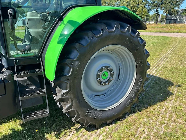 2023 deutz-fahr 6125 c ttv vierwielaangedreven landbouwtractor - afbeelding 22 van  49