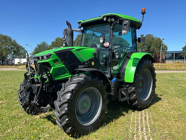2023 deutz-fahr 6125 c ttv vierwielaangedreven landbouwtractor - afbeelding 12 van  49
