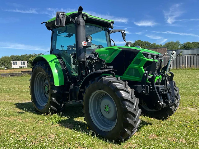 2023 deutz-fahr 6125 c ttv vierwielaangedreven landbouwtractor - afbeelding 34 van  49