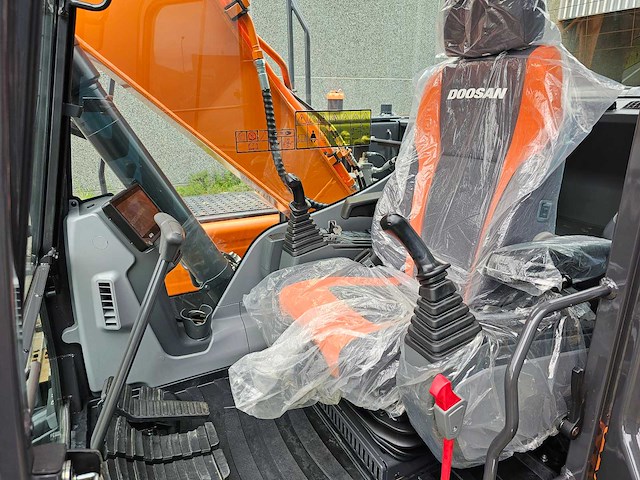 2023 develon dx140lc rupsgraafmachine - afbeelding 15 van  30