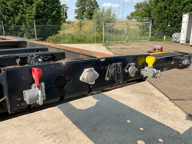 2023 esmeliler asd te08 uitschuifbare container chassis oplegger - afbeelding 15 van  28