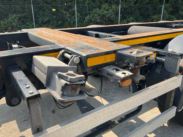 2023 esmeliler asd te08 uitschuifbare container chassis oplegger - afbeelding 17 van  28