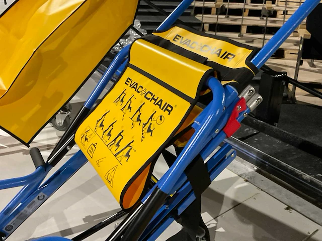 2023 evac + chair 600h evacuatie stoel (2x) - afbeelding 5 van  6