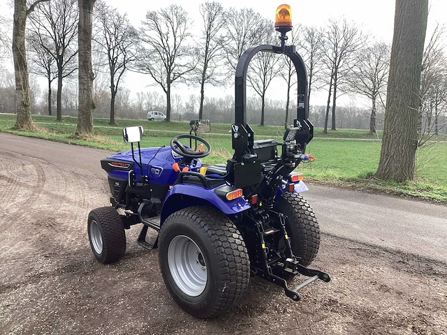2023 farmtrac 20 vierwielaangedreven landbouwtractor - afbeelding 8 van  14