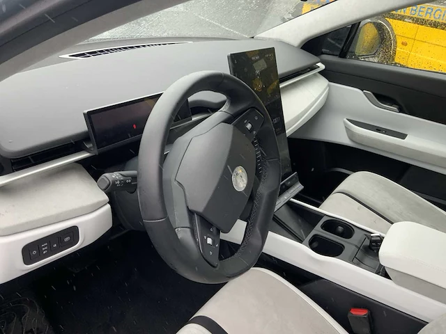 2023 fisker ocean personenauto - afbeelding 16 van  35
