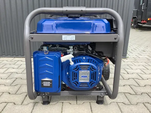 2023 ford 230/380 volt stroomgenerator - afbeelding 18 van  21