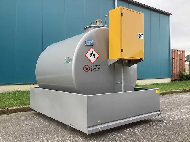 2023 fuel solution demo serbatoi 3000 brandstoftank - afbeelding 1 van  13