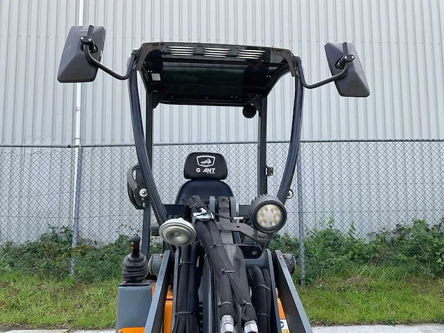 2023 giant g1200 minishovel - afbeelding 7 van  24