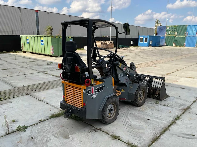 2023 giant g1200 minishovel - afbeelding 21 van  24