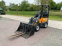 2023 giant g1200 minishovel