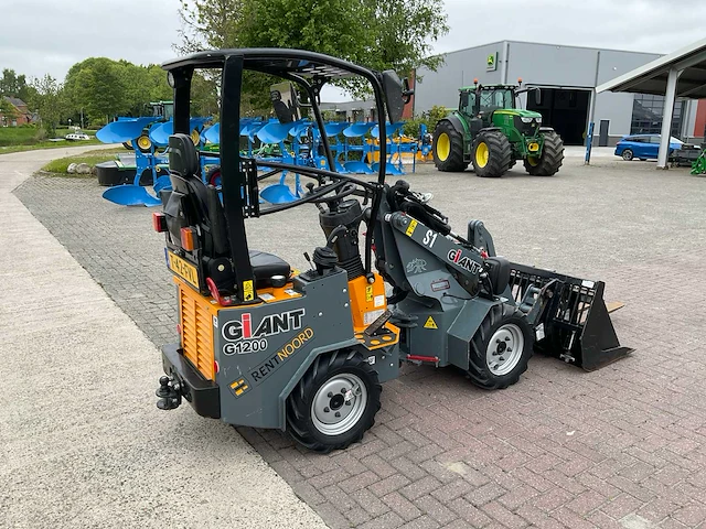 2023 giant g1200 minishovel - afbeelding 12 van  17