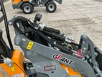 2023 giant g1200 shovel + bak - afbeelding 3 van  14