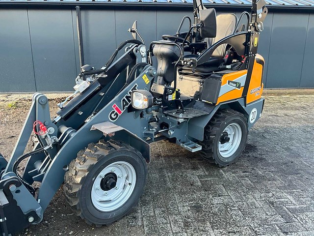 2023 giant g2200 x-tra hd shovel - afbeelding 3 van  33