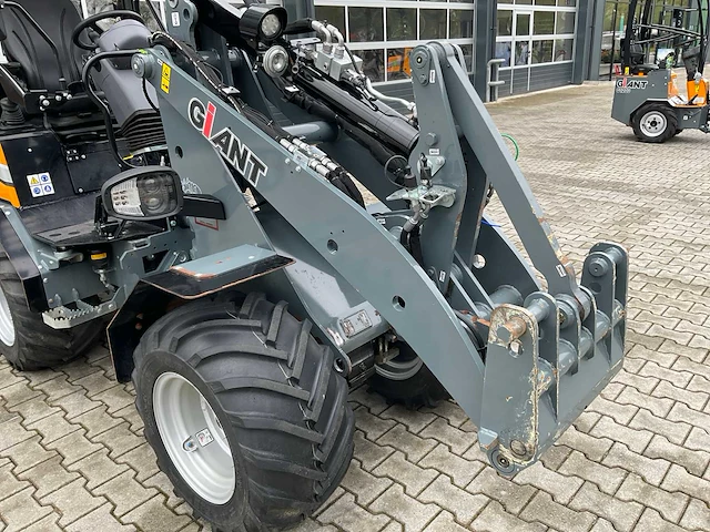 2023 giant g2700e shovel - afbeelding 10 van  18
