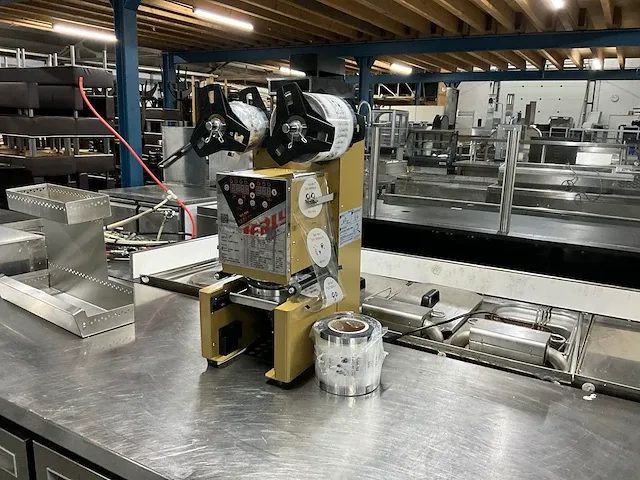 2023 gzverly wy-980 beker seal machine - afbeelding 1 van  6