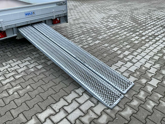 2023 hulco medax 2 - 3.0t hdkkv plateau aanhangwagen met oprijplaten - afbeelding 7 van  19