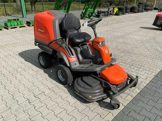 2023 husqvarna rc 320ts awd zitmaaier - afbeelding 10 van  14