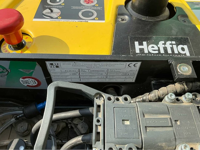 2023 hyster p2.0uts elektrische palletwagen - afbeelding 9 van  12