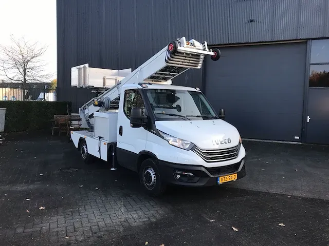 2023 iveco daily ladderwagen bus - afbeelding 1 van  36