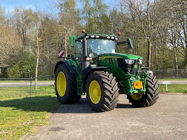 2023 john deere 6r 185 vierwielaangedreven landbouwtractor - afbeelding 32 van  34
