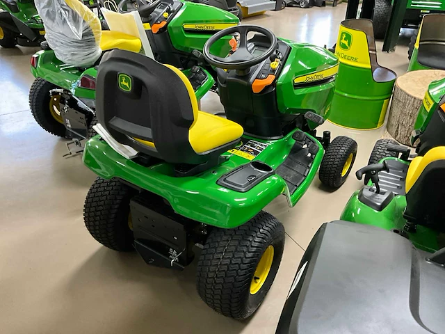2023 john deere x350 tuintrekker / zitmaaier - afbeelding 9 van  15