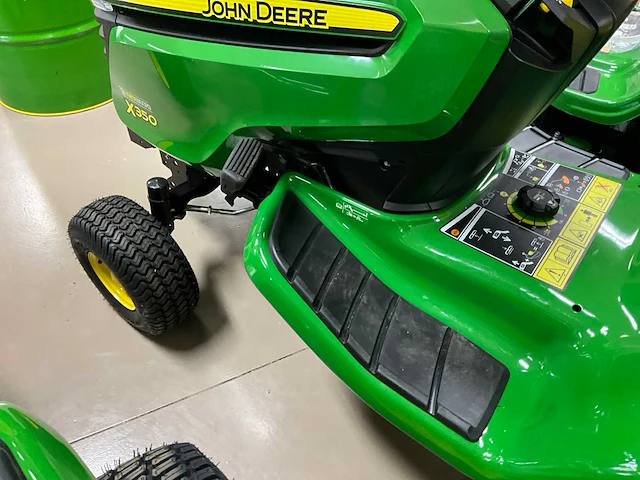 2023 john deere x350 tuintrekker / zitmaaier - afbeelding 14 van  15