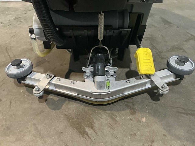 2023 kärcher b 40w bp dose vloerreiniger - afbeelding 9 van  11