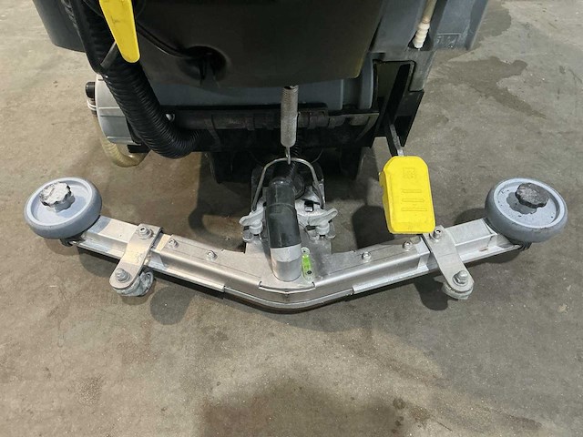 2023 kärcher b 40w bp dose vloerreiniger - afbeelding 9 van  11