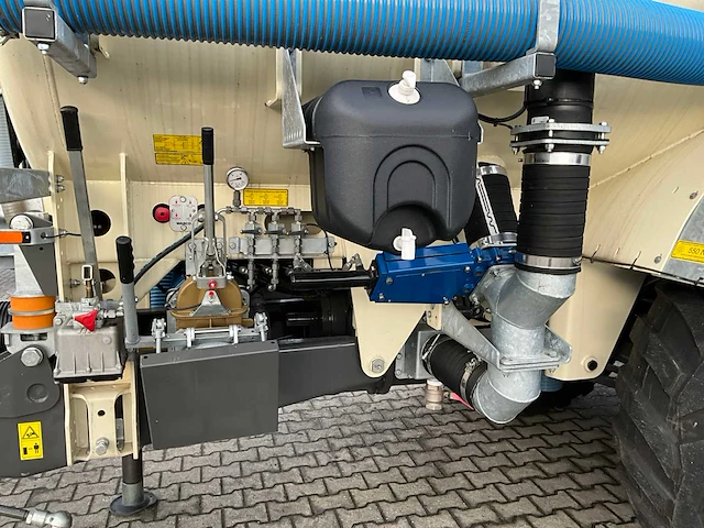 2023 kaweco profi 2.11 ptw bemestertank - afbeelding 8 van  32