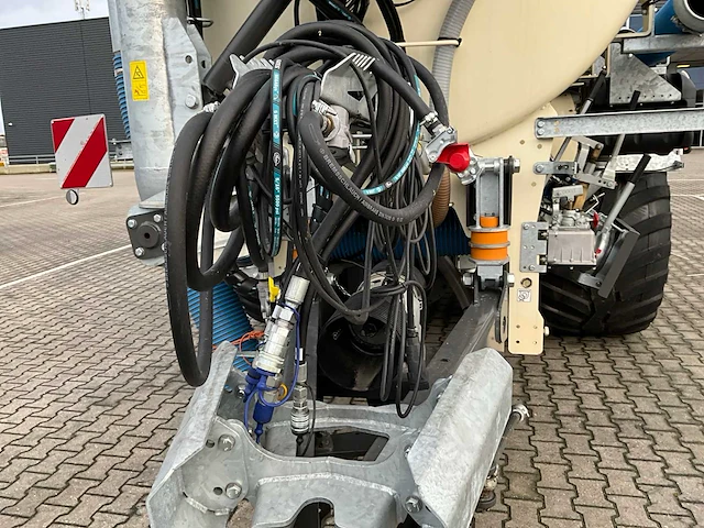 2023 kaweco profi 2.11 ptw bemestertank - afbeelding 13 van  32