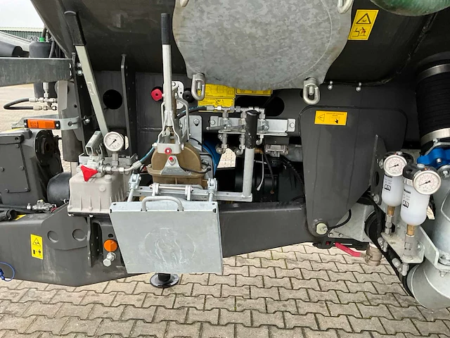 2023 kaweco profi 2.20 ptw tandem bemestertank + sleepslangbemester - afbeelding 13 van  49