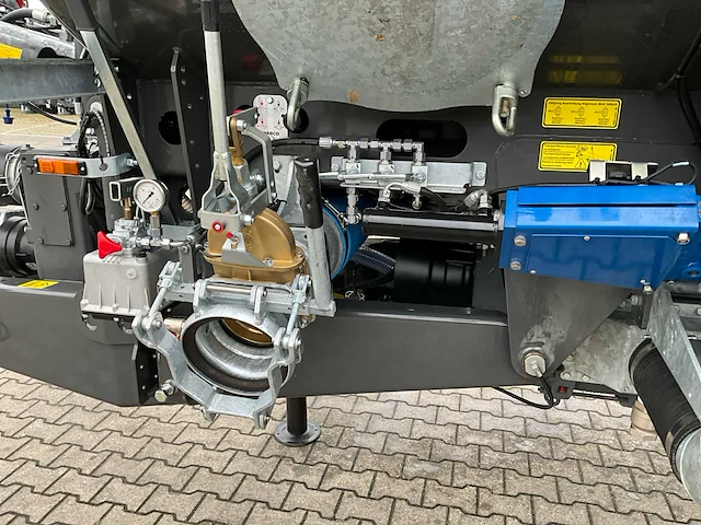 2023 kaweco profi 2.20 ptw tandem bemestertank - afbeelding 13 van  45