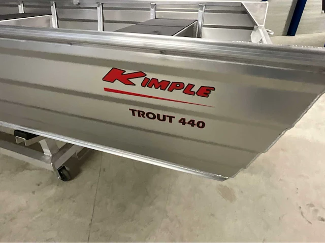 2023 kimple trout consoleboot en visboot - afbeelding 3 van  8