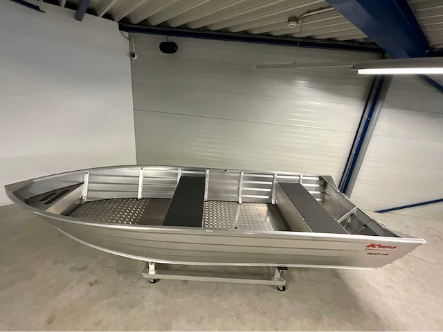 2023 kimple trout consoleboot en visboot - afbeelding 4 van  8