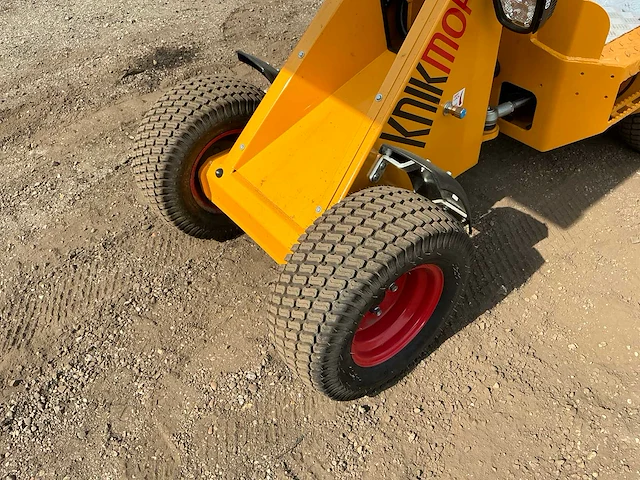 2023 knikmops km85 shovel - afbeelding 10 van  13