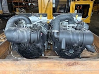 2023 kohler ech740-3059 motor (2x) - afbeelding 1 van  6