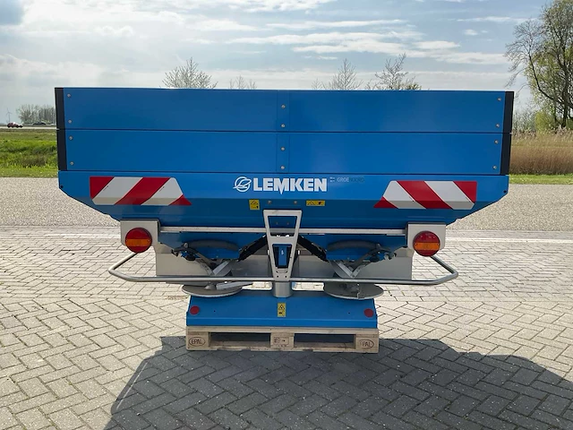 2023 lemken spica 8 kunstmeststrooier - afbeelding 14 van  17
