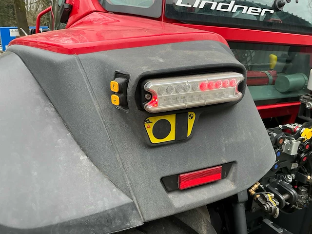 2023 lindner lintrac 75 ls vierwielaangedreven landbouwtractor - afbeelding 5 van  33