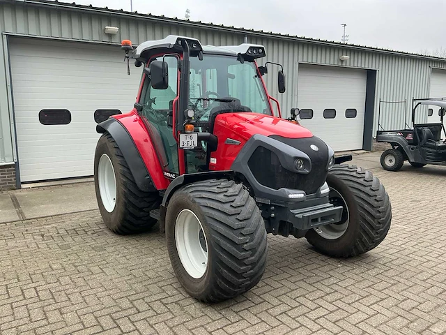 2023 lindner lintrac 75 ls vierwielaangedreven landbouwtractor - afbeelding 12 van  33
