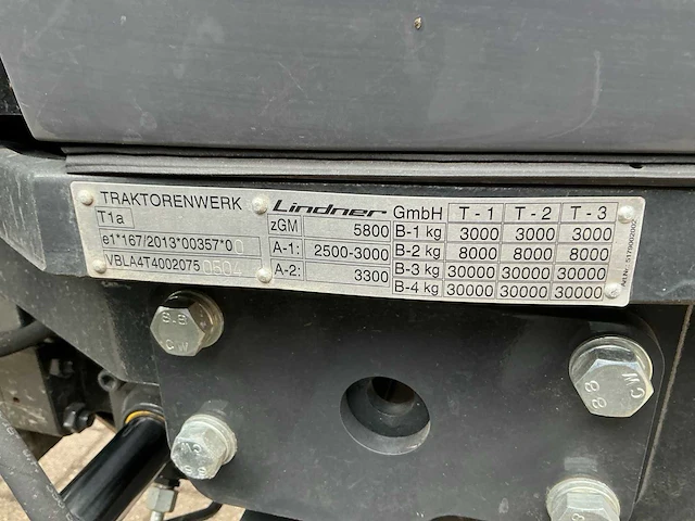 2023 lindner lintrac 75 ls vierwielaangedreven landbouwtractor - afbeelding 27 van  33
