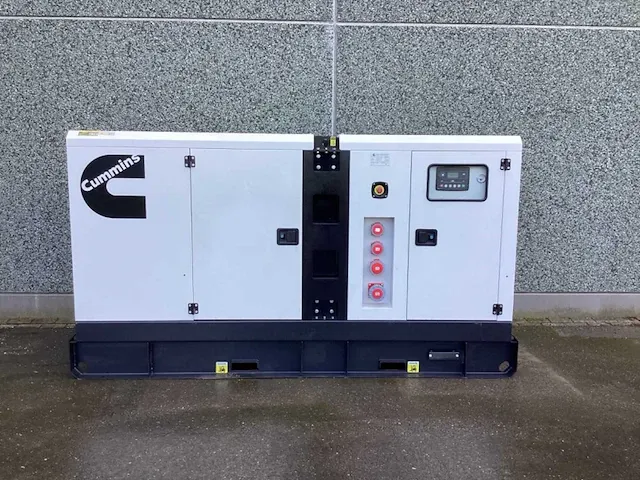 2023 nidec cummins 110kva stroomgenerator - afbeelding 1 van  19