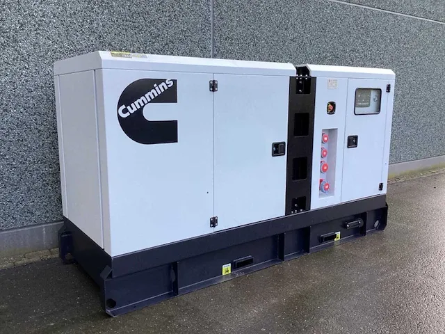 2023 nidec cummins 110kva stroomgenerator - afbeelding 12 van  19