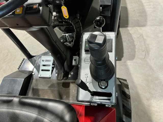 2023 norcar 755xc shovel - afbeelding 18 van  29