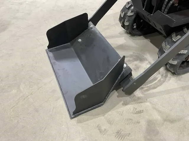 2023 plus power t50fl rupsdumper - afbeelding 16 van  21