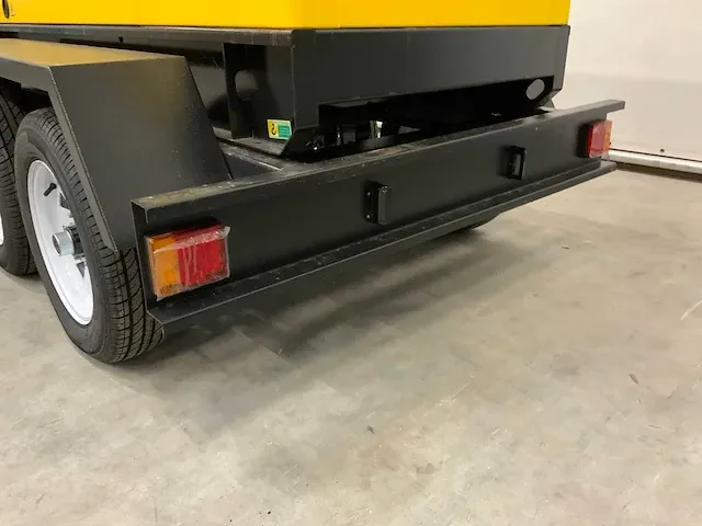 2023 pramast power vg-r39 37.5kva generator op aanhanger - afbeelding 10 van  21