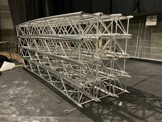 2023 protruss s41 curves truss r3600 aluminium trus (12x) - afbeelding 2 van  8